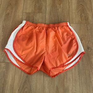 Orange, medium, Nike shorts